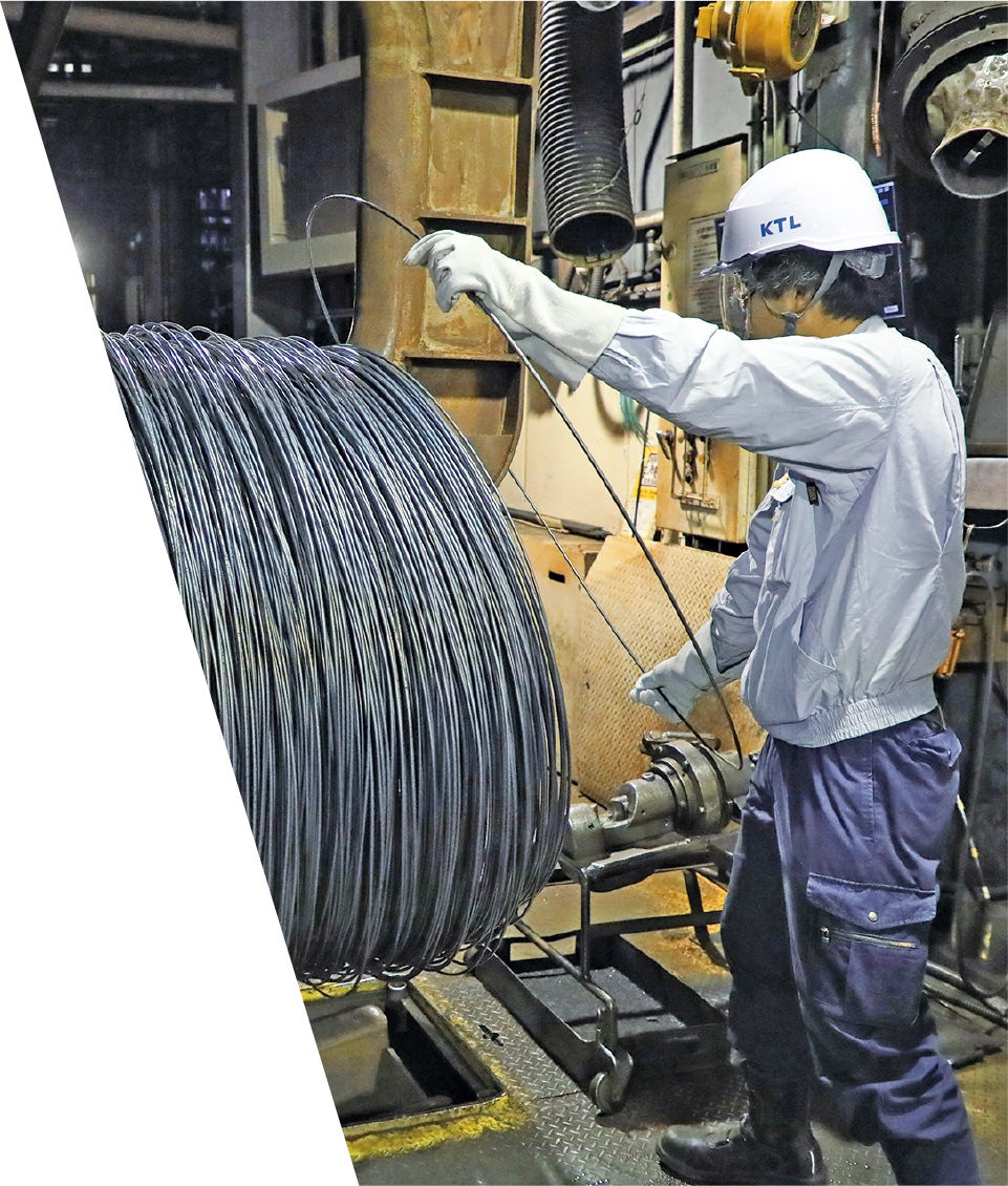 鉄鋼事業イメージ 株式会社ケイティエル｜創業100年の実績で製造現場をトータルサポート